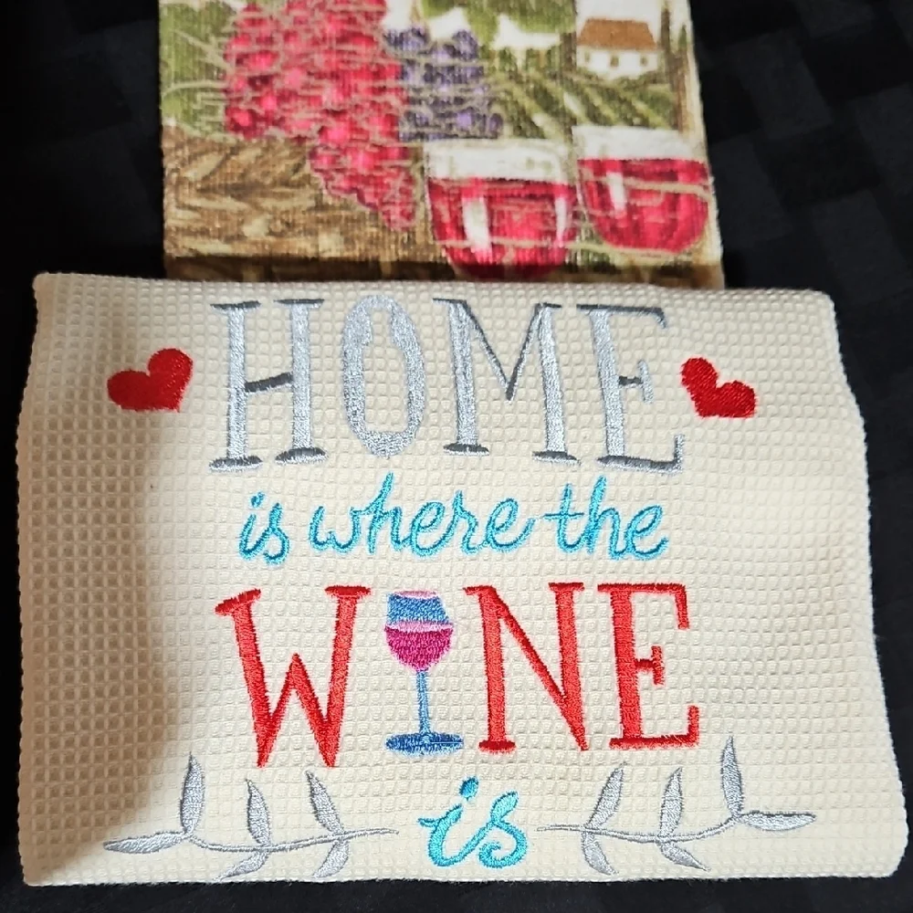 Ultimate Ste. Chapelle Winery Insulated Wine Tote, Thermos & Towel Gift Set